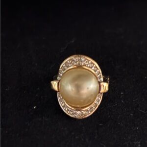 Panetta gold tone ring faux pearl crystal halo size 7